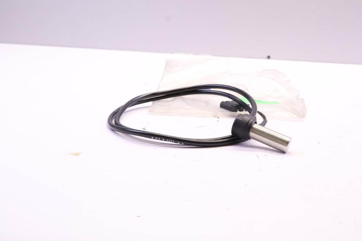 Original MERCEDES-BENZ LKW OM906LA Geschwindigkeitssensor A0011530920