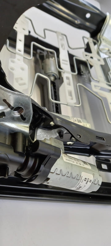 Original BMW F20 F30 F31 F34 F80 F36 Rahmen Rechts 52107243528