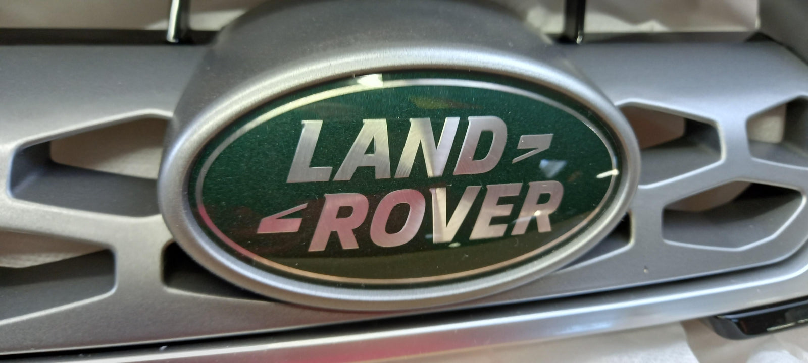 Original OE LAND ROVER Kühlergitter LR069715