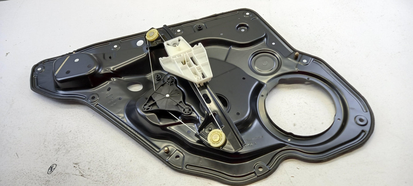 Original SEAT Toledo II 1M Fensterheber hinten rechts 1M0839730F
