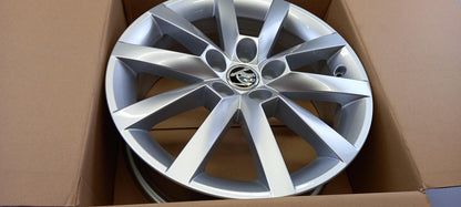 Original OE Volkswagen Felge 654071496D8Z8