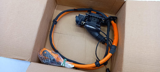 Original MERCEDES-BENZ GLC (W253) (X253) Hybrid Plug-in Steckdose A2535409130