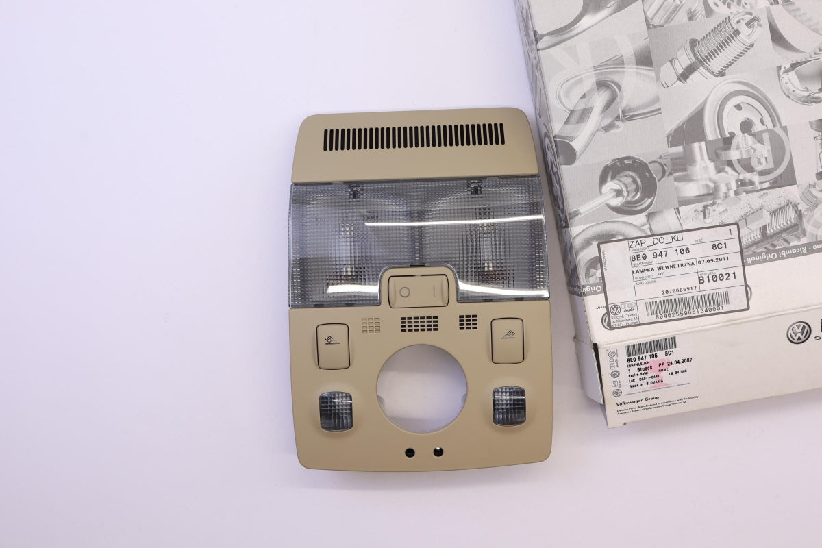 Original OE Volkswagen Innenleuchte 8E09471068C1