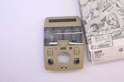 Original OE Volkswagen Innenleuchte 8E09471068C1