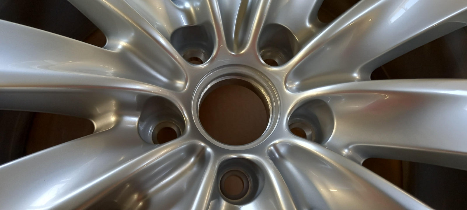 Original VW Phaeton 3D Alufelge Serres 8.5Jx19 ET38 3D0601025AP88Z
