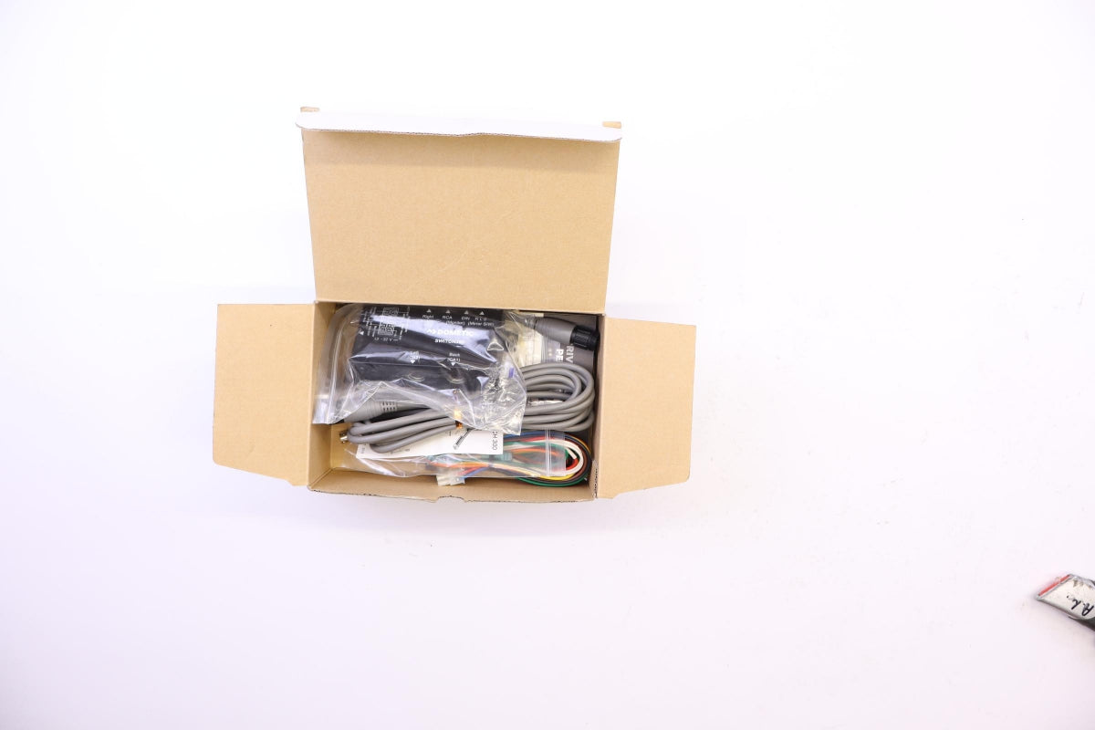 DOMETIC Perfectview Switch 300 Schaltbox (3 Kameraeingänge)) 9600000067