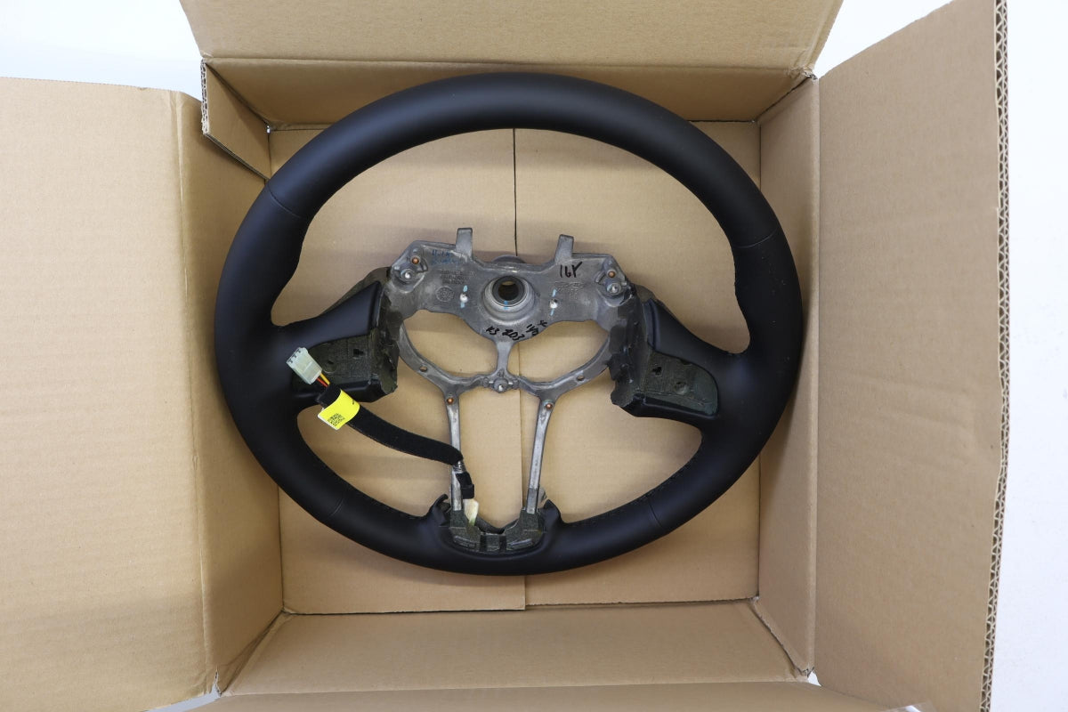Original KIA Sportage 2014-2015 Lenkrad 561113U500EQ