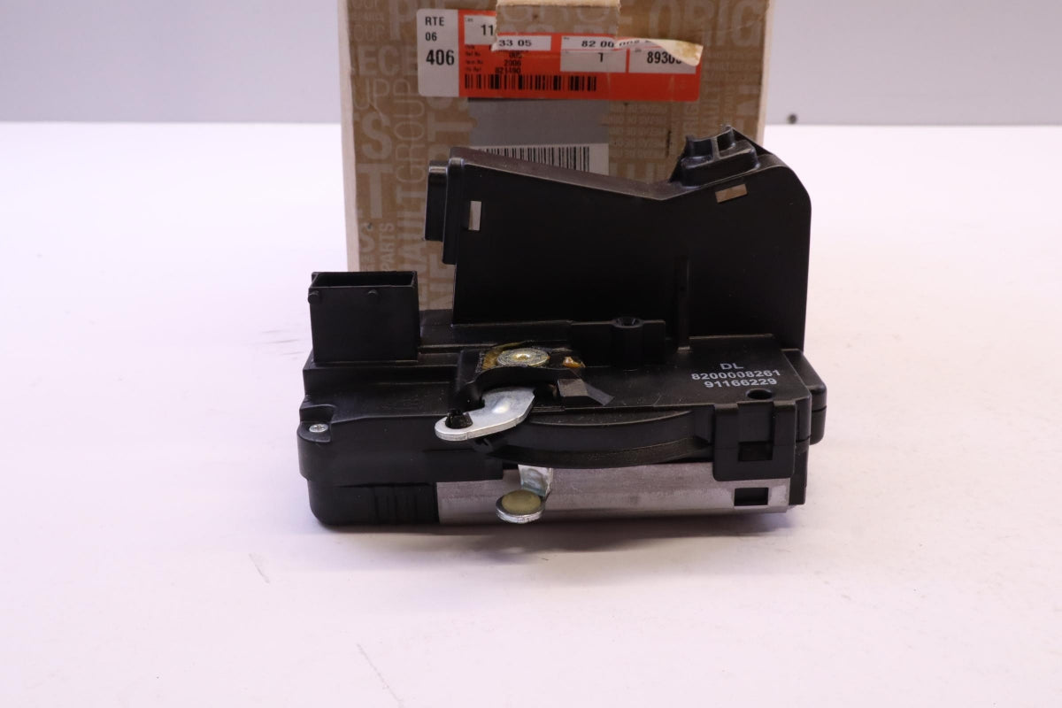 Original OE RENAULT Türschloss 8200008261