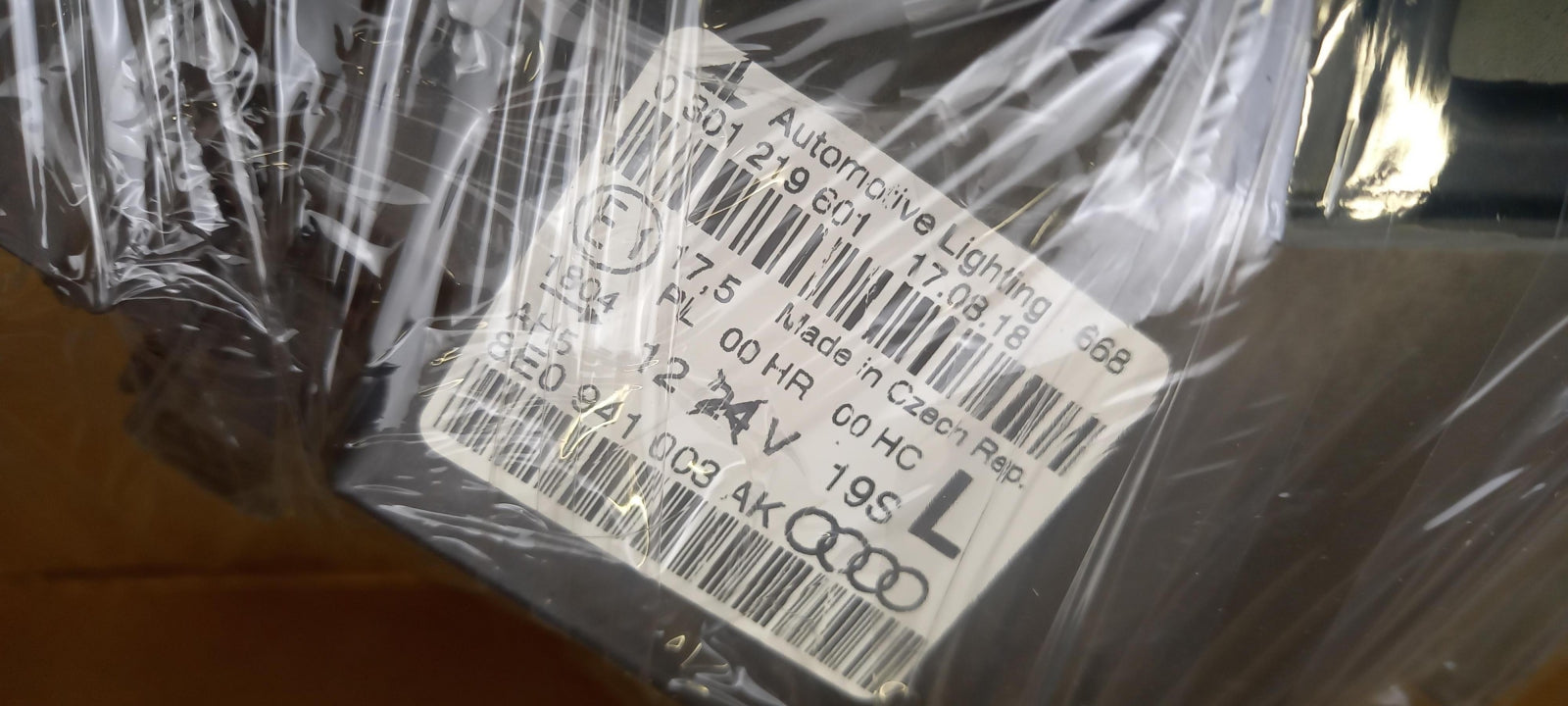 Original OE Volkswagen Scheinwerfer 8E0941003AK