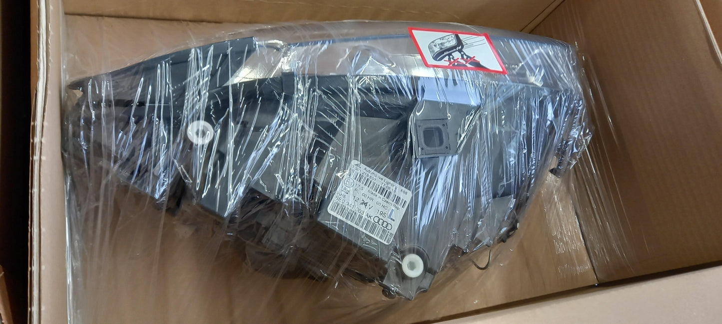 Original OE Volkswagen Scheinwerfer 8E0941003AK