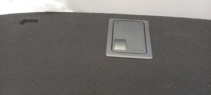 Original OE Volkswagen Koffer Boden 8W5863463DCA9