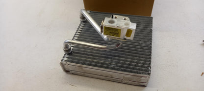 Original AUDI Q3 RSQ3 8U Klimaverdampfer 8U2820103A