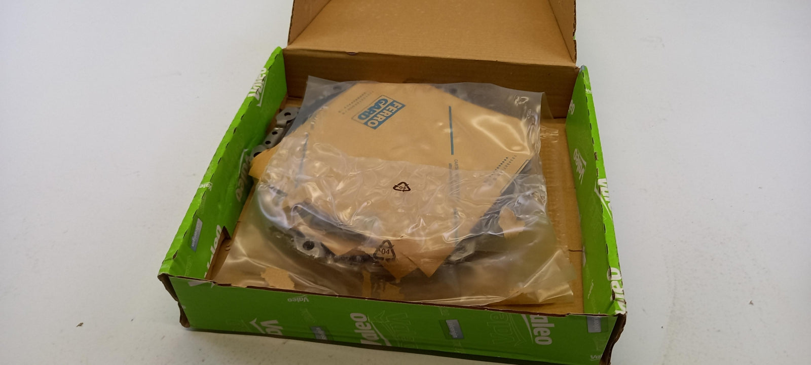 VALEO Kupplungssatz für FORD Fiesta V 1.4 TDCi 828016