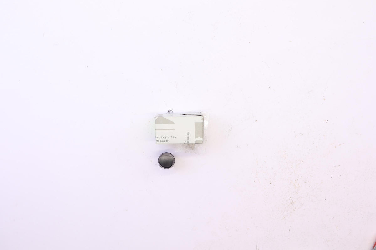 Original OE MERCEDES-BENZ Sensor A4709056901