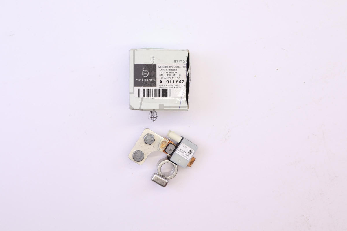 Original OE MERCEDES-BENZ Erdleitung A0115421818