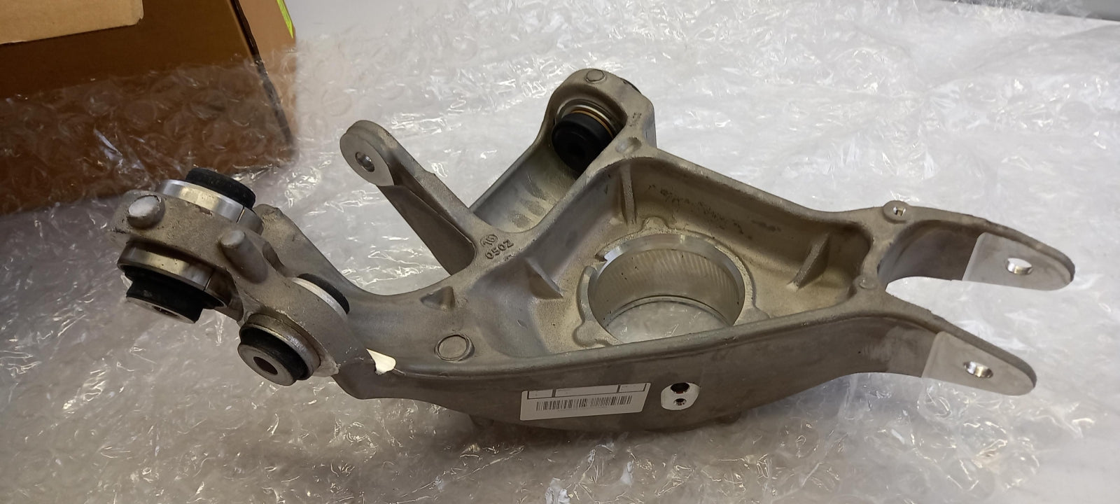 Original RANGE ROVER 2013 - 2022 L405 Achsschenkel Links Hinten LR038551