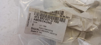 Original OE Volkswagen Kühlergrill Abdeckung 4F0853631GY9B