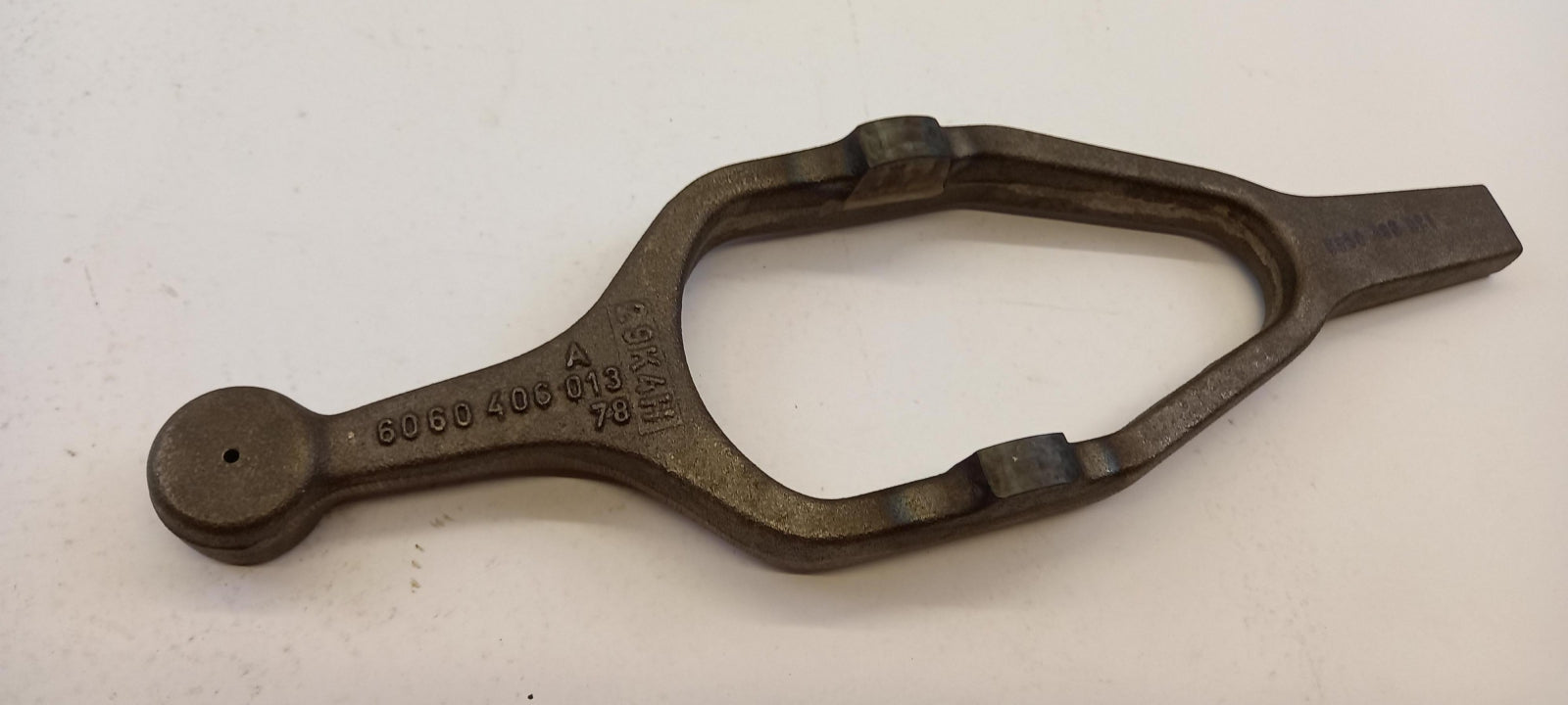 Original OE MERCEDES-BENZ Kupplung Ausrückgabel A0002540025