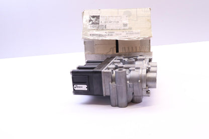 Original OE MERCEDES-BENZ Luftfederung Steuergerät A0013271125