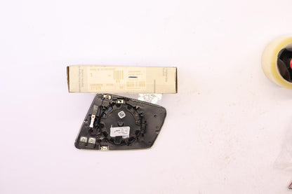 Original OE MERCEDES-BENZ Außenspiegelglas A2468100821