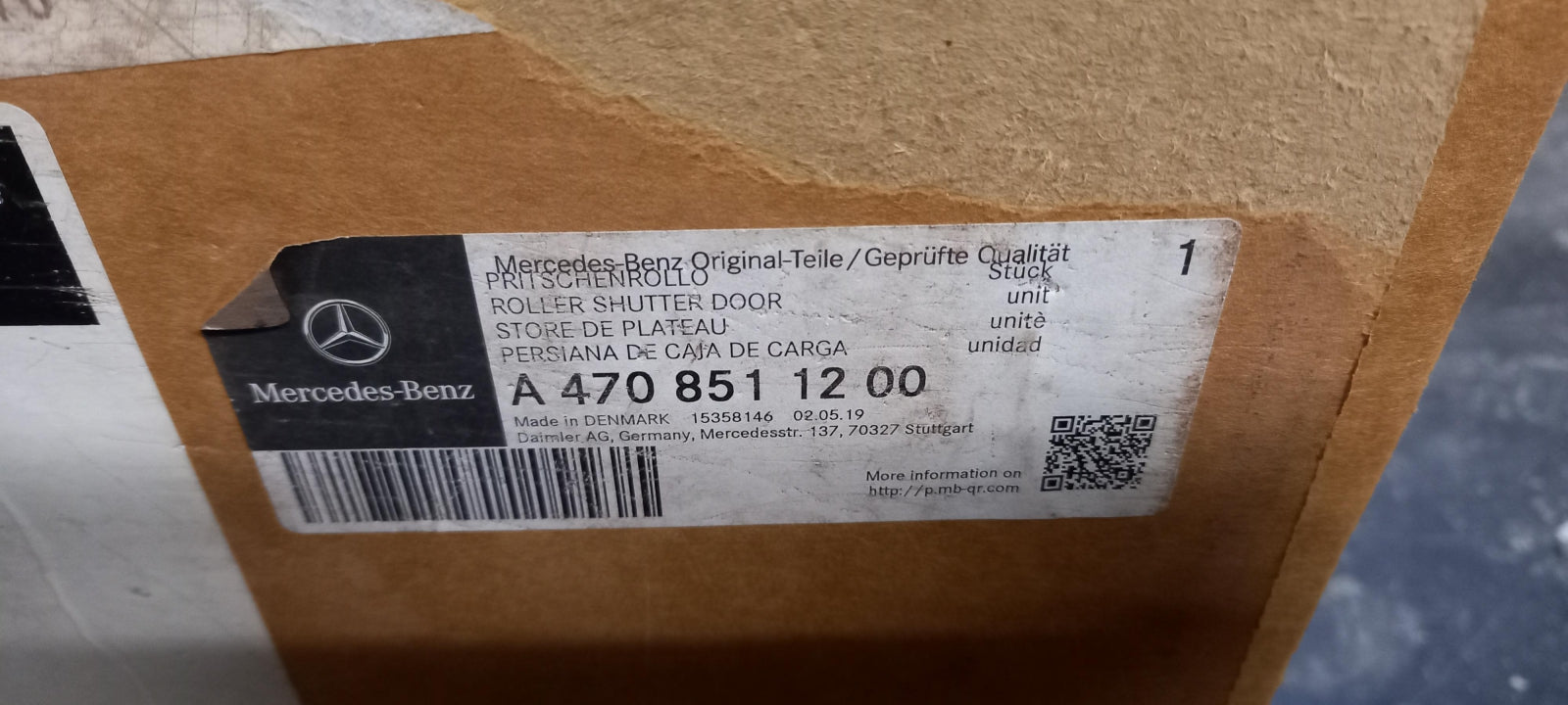 Original MERCEDES-BENZ X-Klasse 470 Sonnenschutzrollo Silber A4708511200
