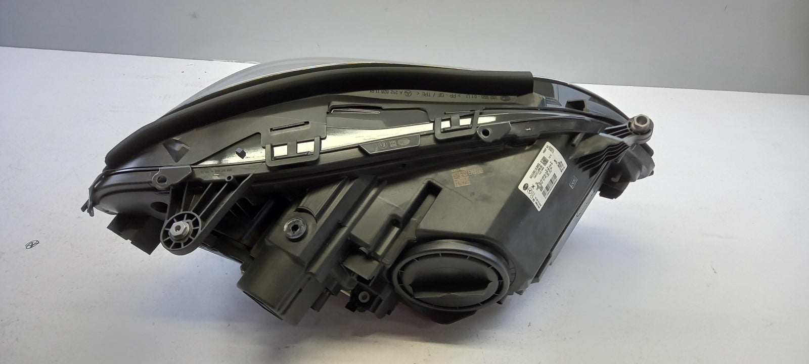 Original MERCEDES-BENZ E-Klasse 2009 - 2016 Scheinwerfer Links A2128202039