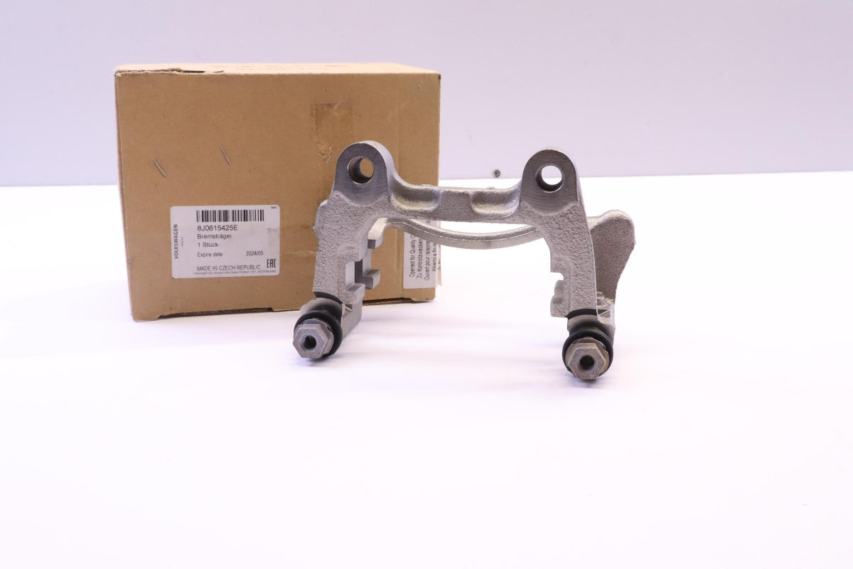 Original OE Volkswagen Bremssattel Träger 8J0615425E