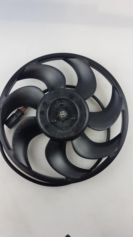 Original MERCEDES-BENZ W639 Vito Viano Motorkühlung Lüfter A6395000193