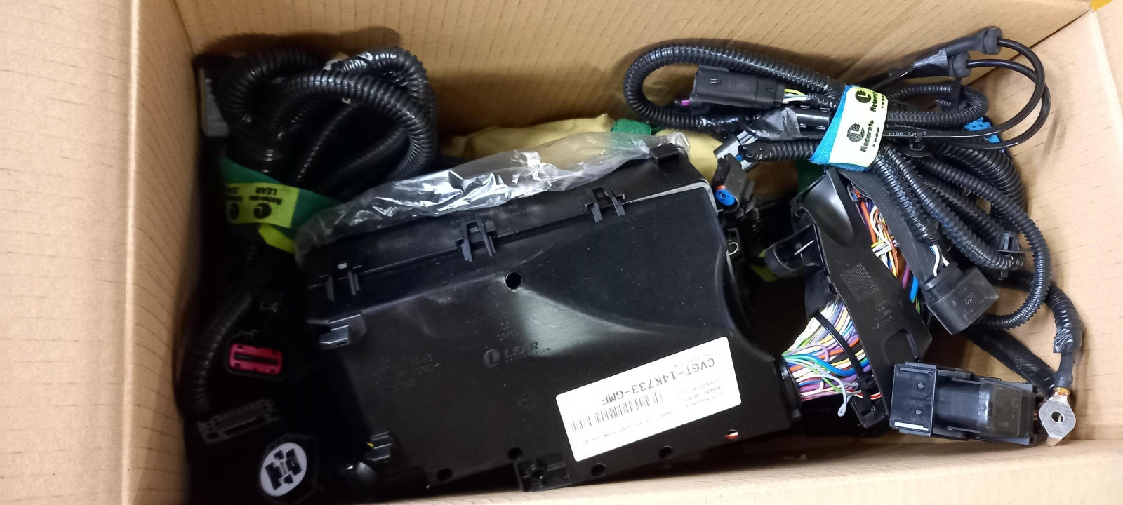 Original OE FORD Kabelbaum 1832826