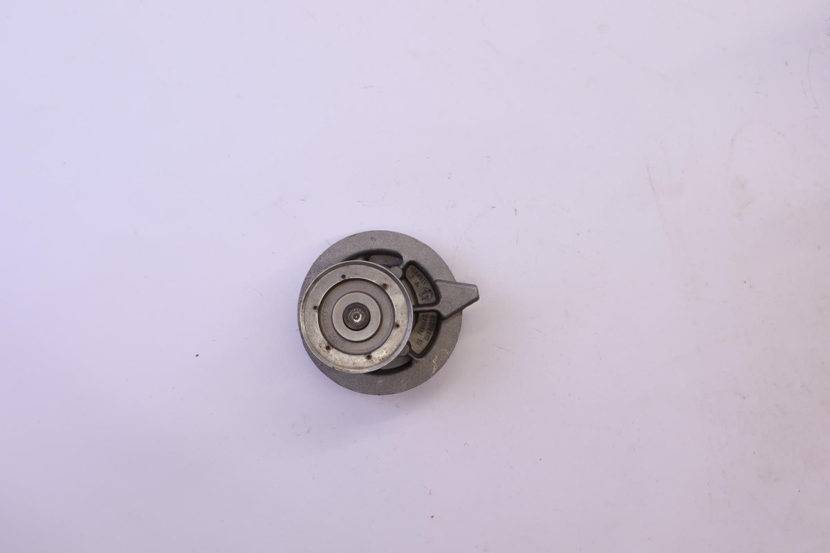 Original OPEL Ascona-C Kadette-E 1.6i Wasserpumpe 90273924