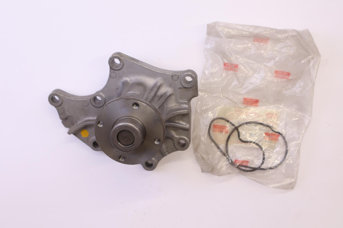 Original OPEL Campo Frontera-A Monterey Wasserpumpe 97105012