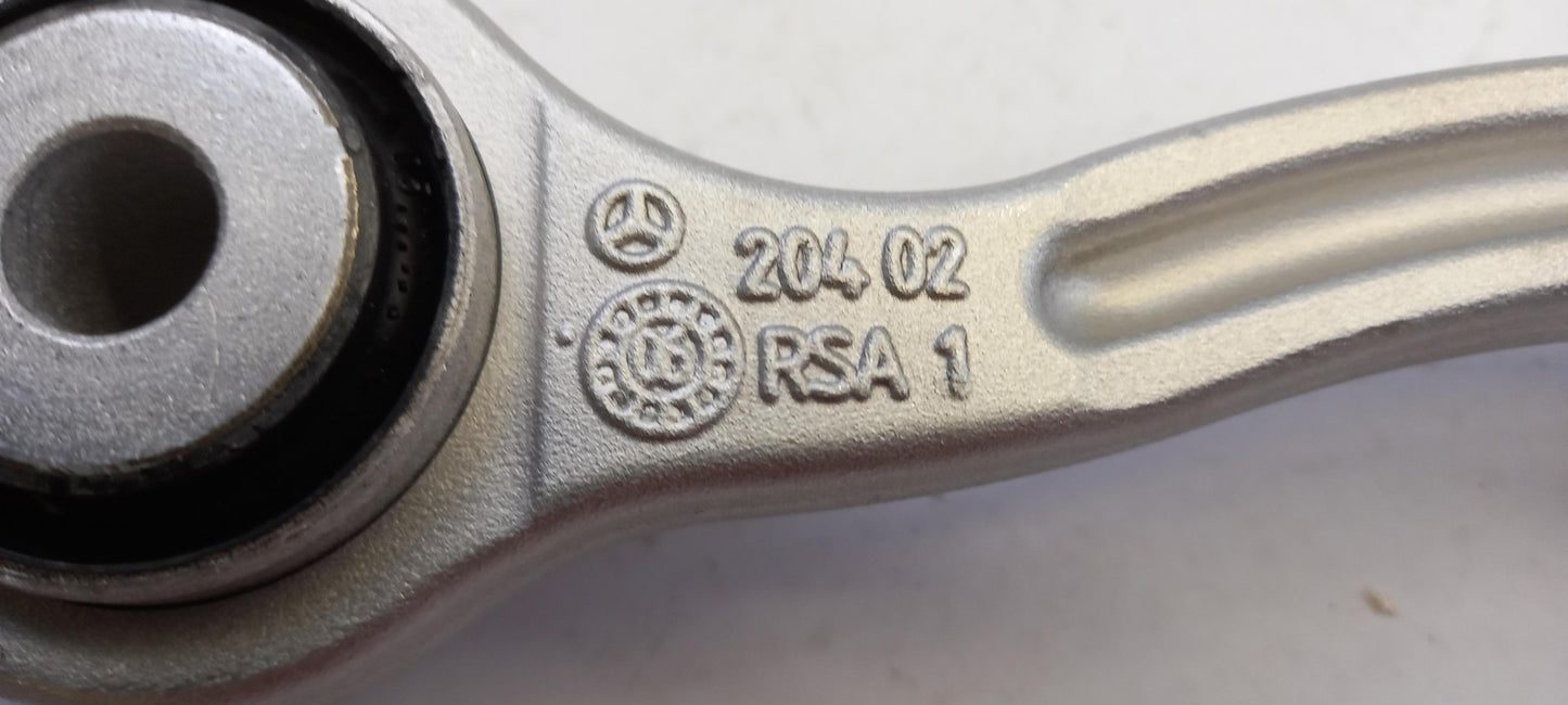 Original MERCEDES-BENZ W204 X204 W212 W205 Querlenker hinten rechts A2043500653