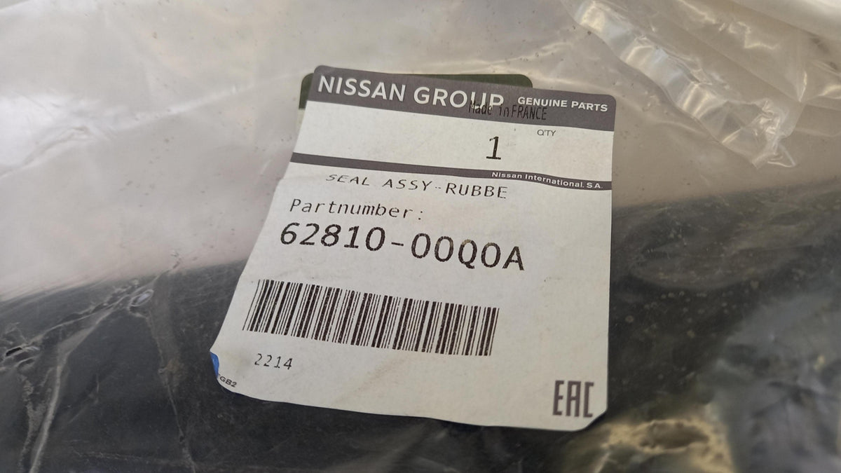 Original OE NISSAN Stoßfänger Halterung 6281000Q0A