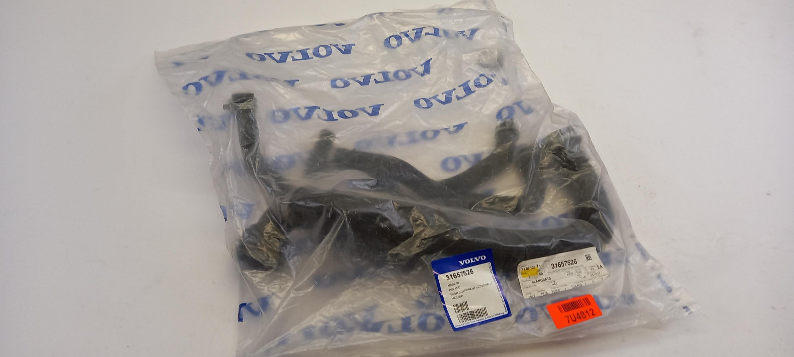 Original VOLVO S60 XC60 V60 Kühlmittelrohr 31657526