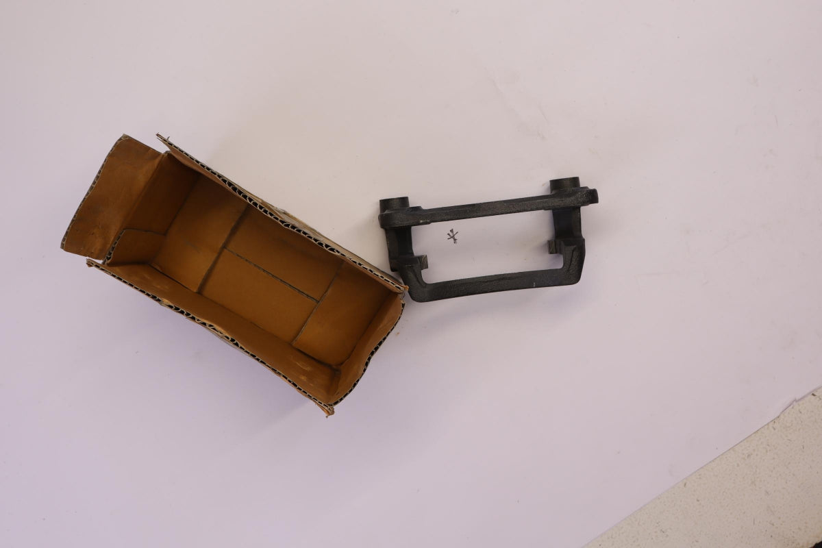 Original OPEL Frontera-A/B Monterey Bremssattel Träger hinten 97035260