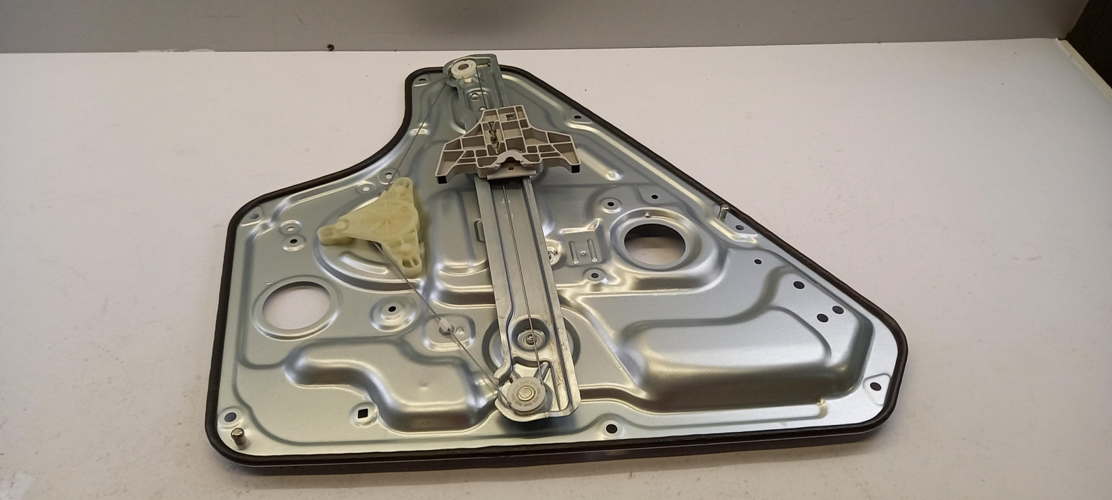 Original OE HYUNDAI/KIA Fensterheber 834811P010