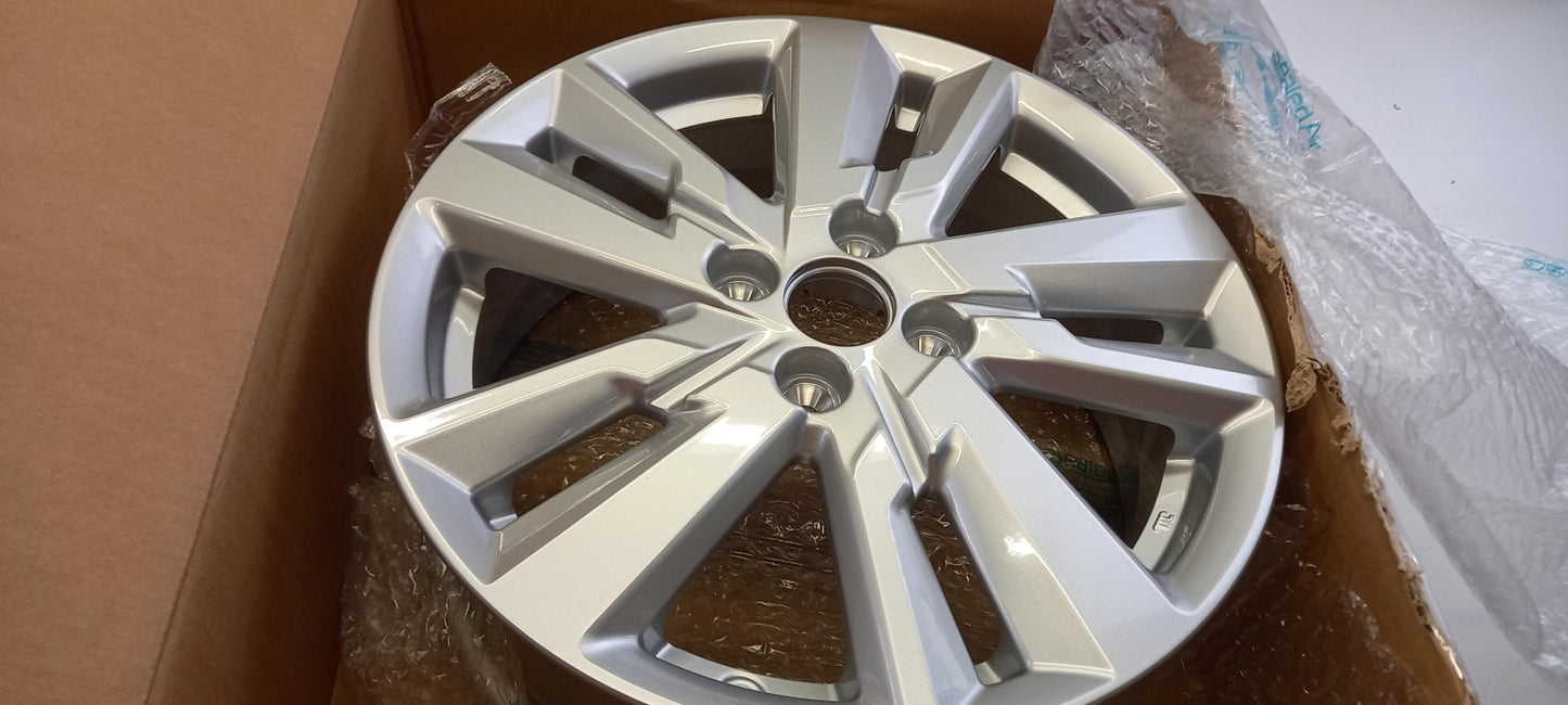 Original OE NISSAN Felge 403005FA2C