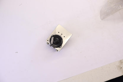 Original OE Volkswagen Bremsanlage Hydraulikpumpe 7M3698117A