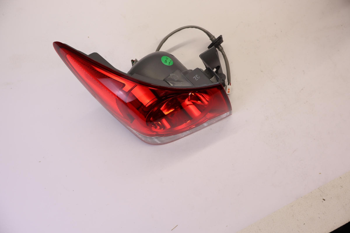 Original OE CHEVROLET Heckleuchte 96829827