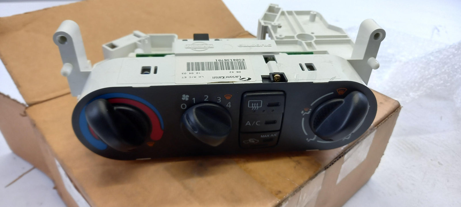 Original OE NISSAN Heizung Steuergerät 27510BU017