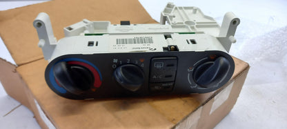 Original OE NISSAN Heizung Steuergerät 27510BU017
