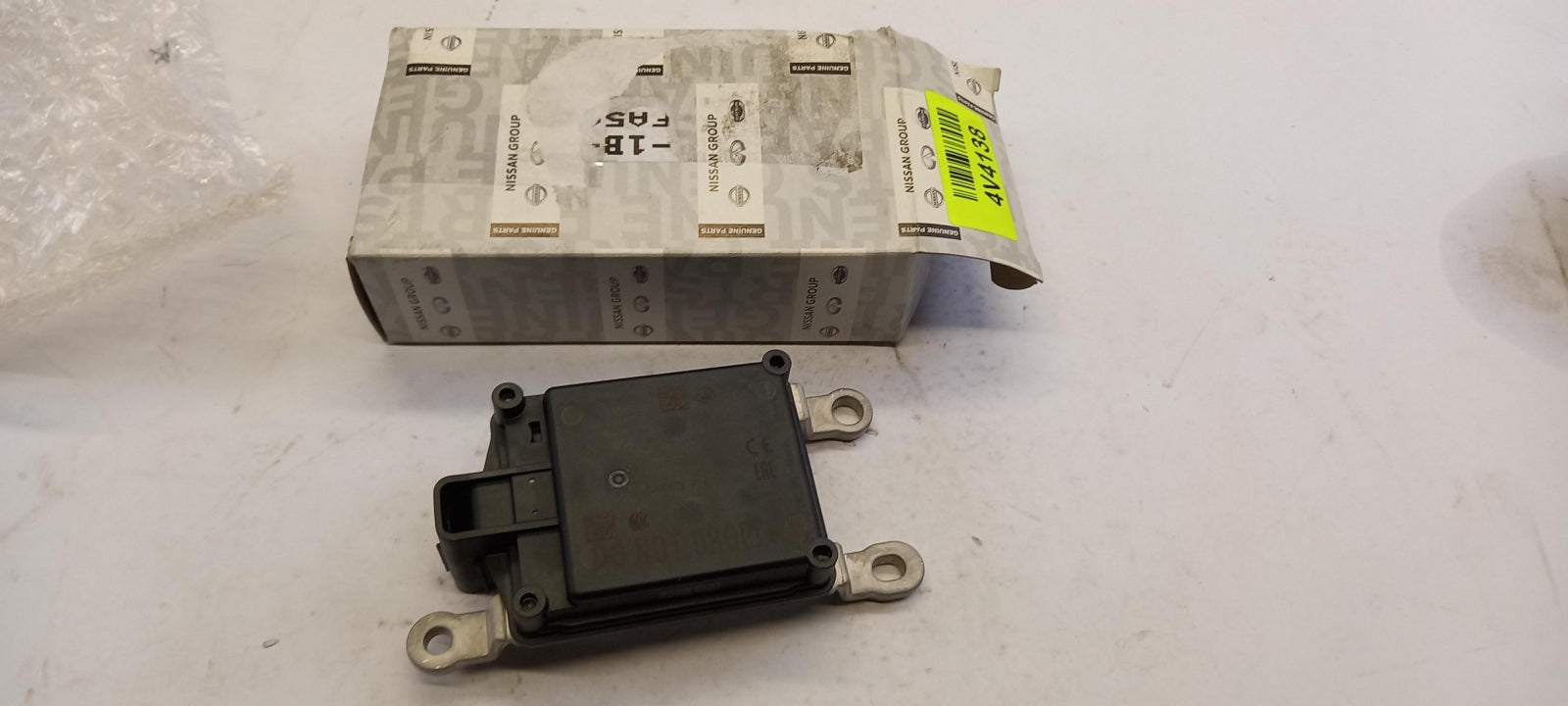 Original OE NISSAN Sensor 284385FA5A