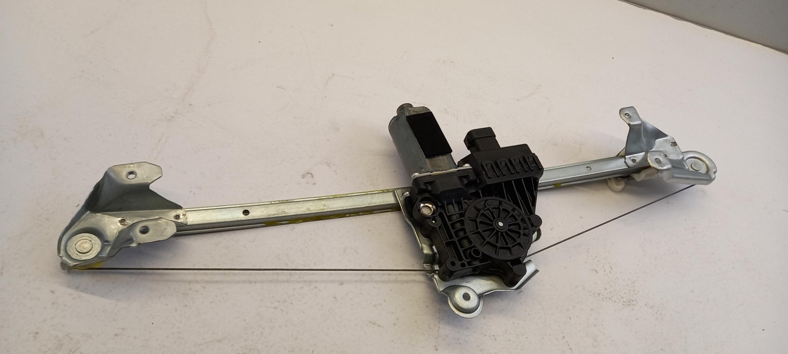 Original OPEL Zafira-B Fensterheber mit  Motor hinten rechts 13132232