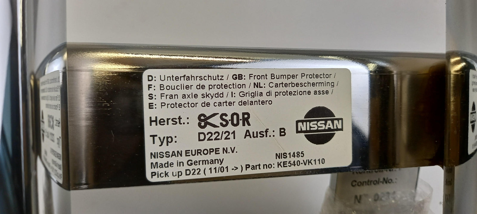 Original OE NISSAN Frontschutzbügel KE540VK110