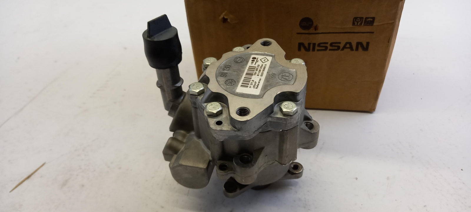 Original OE NISSAN Servopumpe 4911000QAK