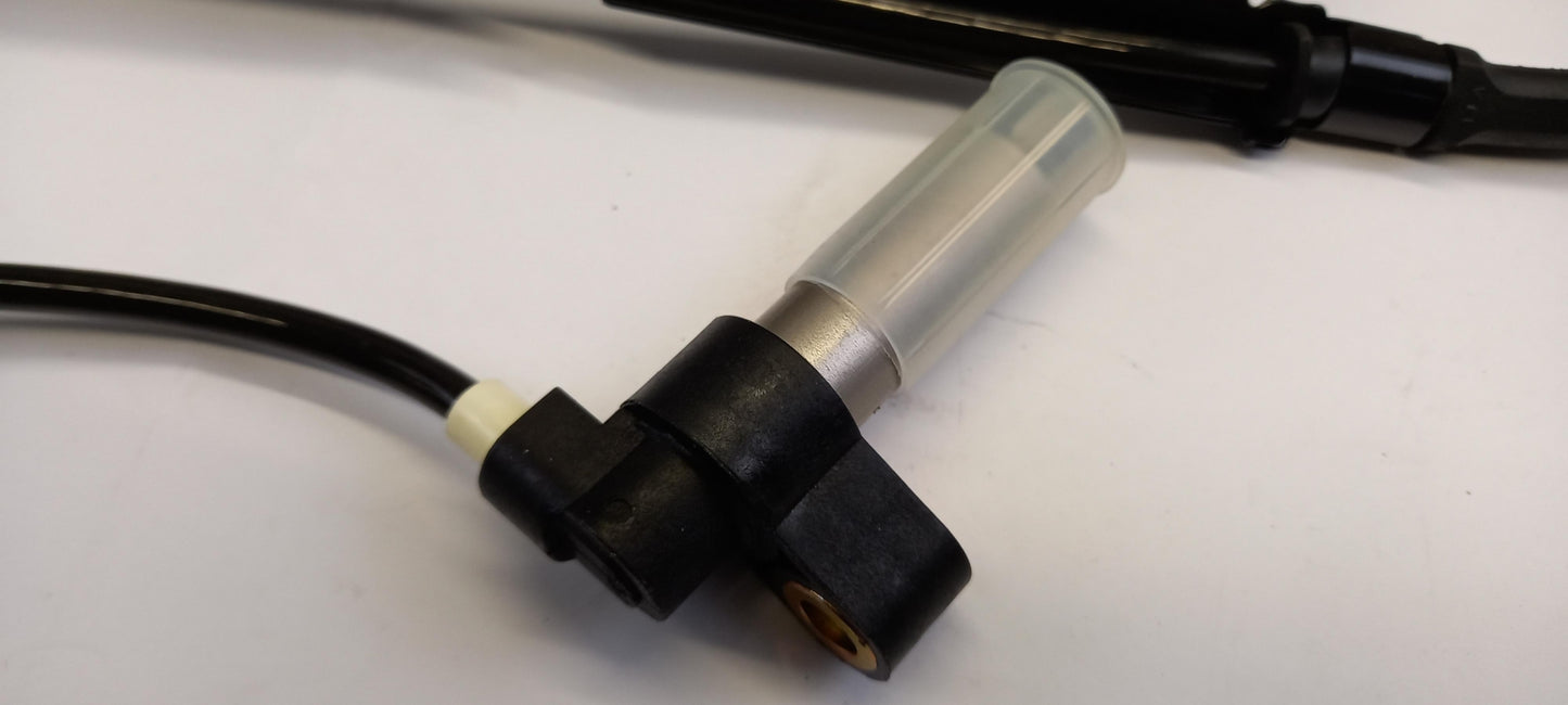 Original OE NISSAN Raddrehzahl Sensor 479005M300