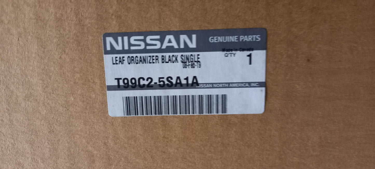 Original OE NISSAN Aufbewahrungsbox T99C25SA1A