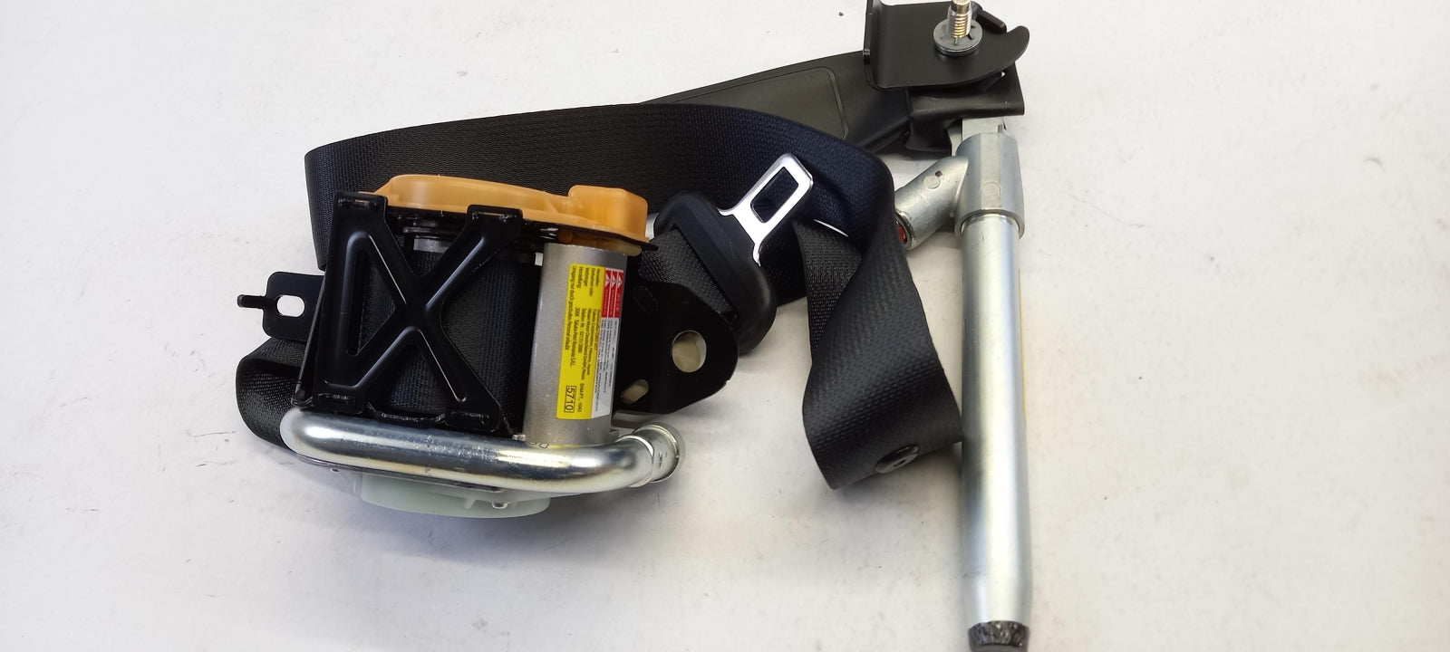 Original OE NISSAN Sicherheitsgurt Gurtstraffer 868859U15A