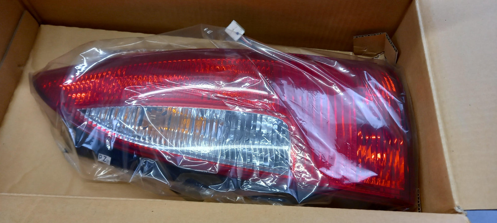 Original OE MAZDA Heckleuchte CB0151150B