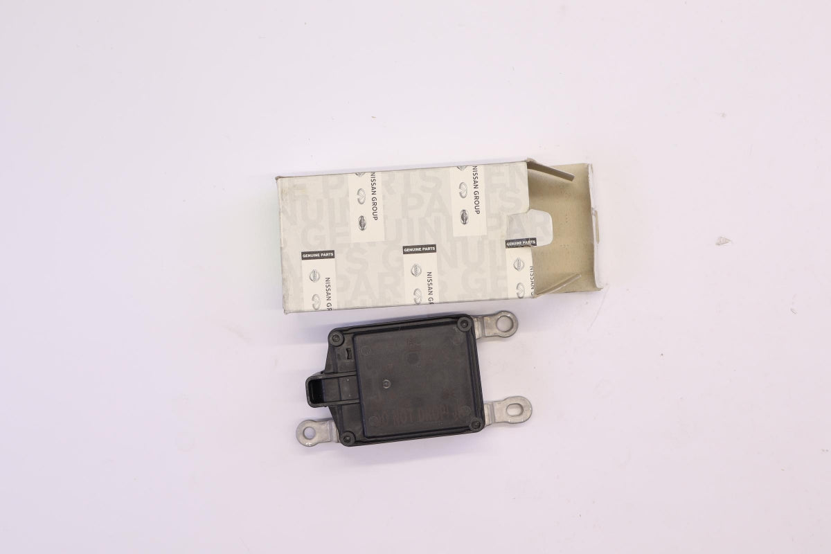 Original OE NISSAN Distronik 284386FL0A